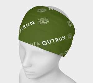 forest green headband, running, startline, outrun diagonal